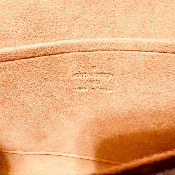 LOUIE VUITTON Monogram Pochette Twin GM - Picture 2 of 11